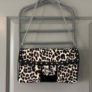 Leopard handbag, excellent condition, shoes sold separately, size 10.